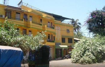Colva Tavern Bagian luar foto